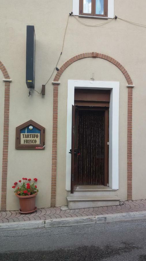 Albergo Il Cacciatore Ovindoli Exterior photo